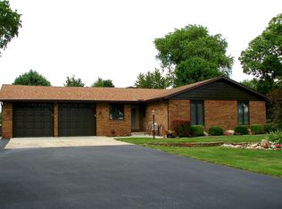 564 E County Road 1050 N, Tuscola, IL 61953