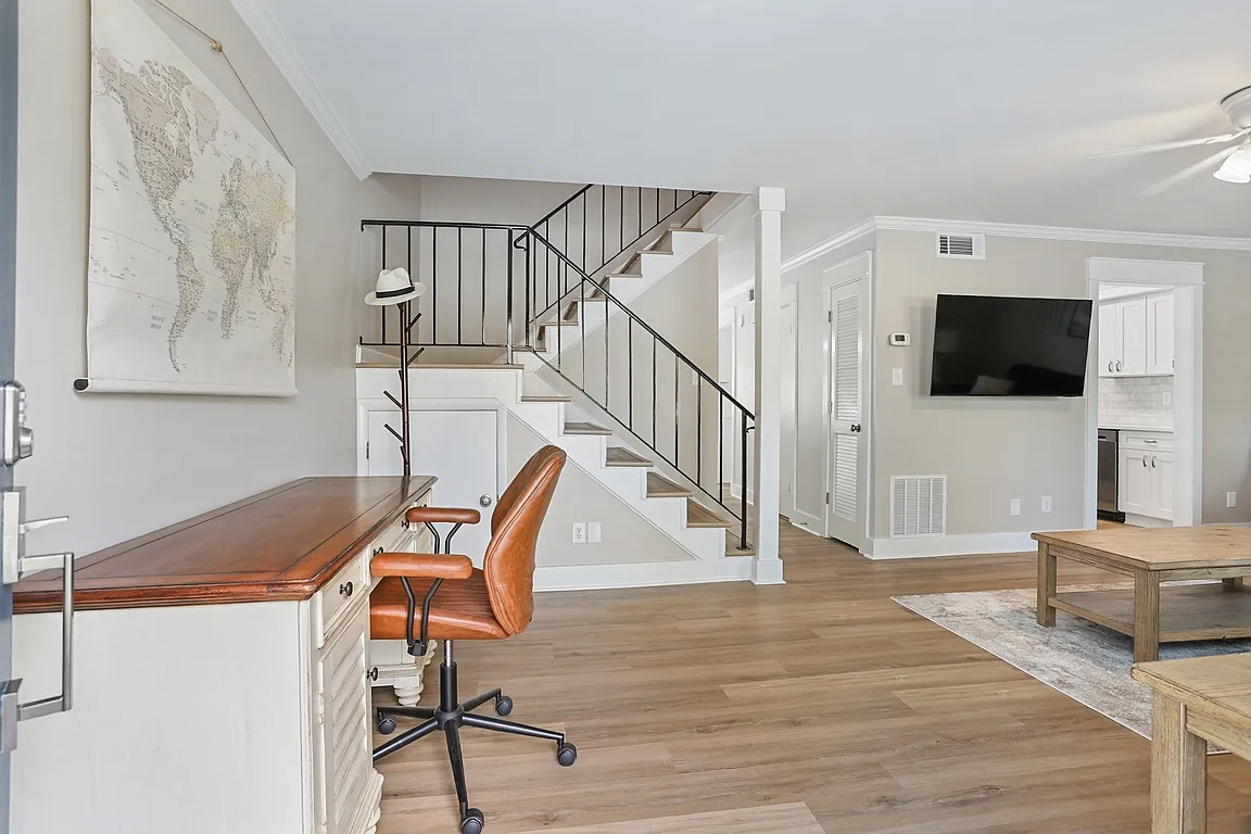 3 bed, 2.5 bath, 1536 sqft, $2,800 — Photo 4