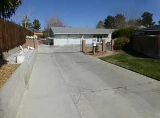 16092 Lakewood Pl, Victorville, CA 92395