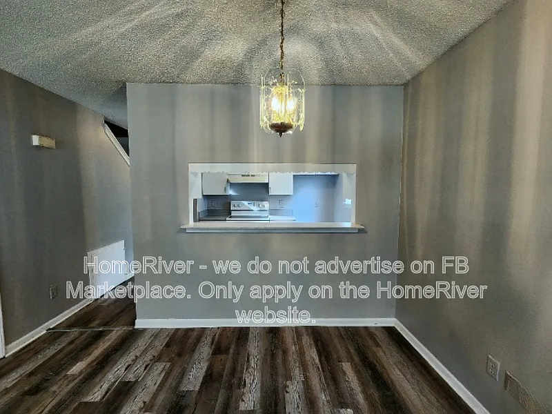2 bed, 2.0 bath, 1000 sqft, $1,000 — Photo 4