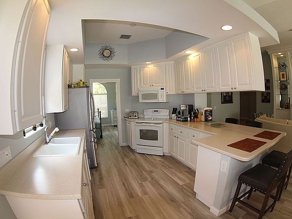 4th image of 28359 Nautica Ln