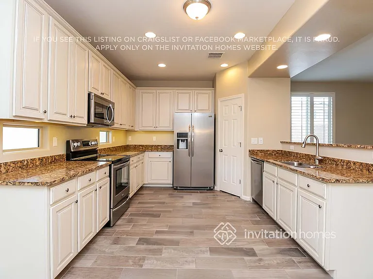 3962 E Sourwood Dr — Photo 7