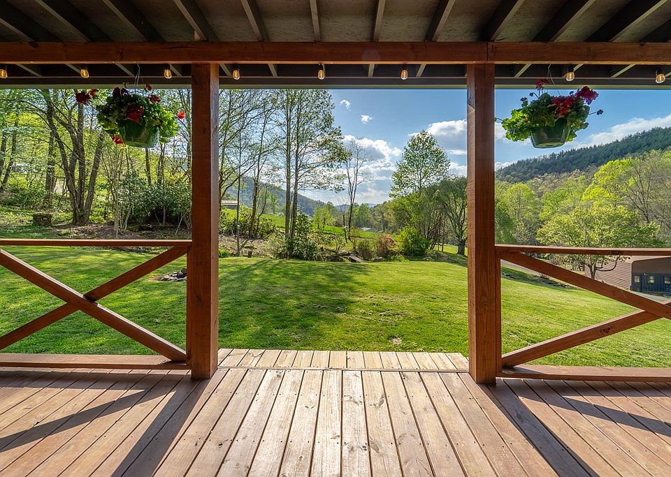 14th image of 3956 Franks Creek Rd