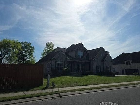 3rd image of 2618 Ritz Ln