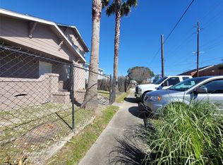 3004 Live Oak St, Houston, TX 77004