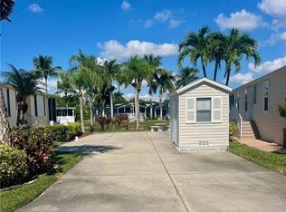 1262 Silver Lakes BLVD, NAPLES, FL 34114