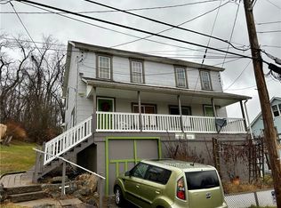 1121-1123 Eisenhower Dr, Russellton, PA 15076