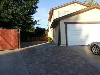 2nd image of 846 Glenbrook Ct