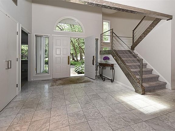3rd image of 75 W Juniper Ln