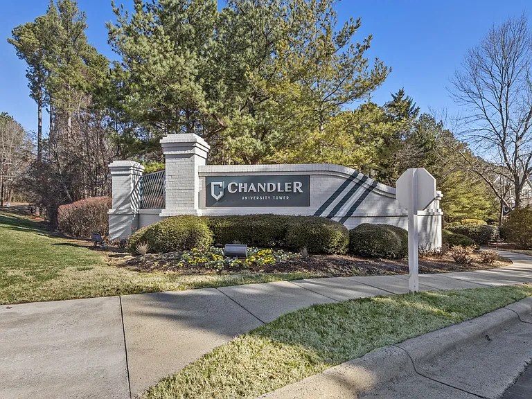 Chandler at University Tower — Photo 20