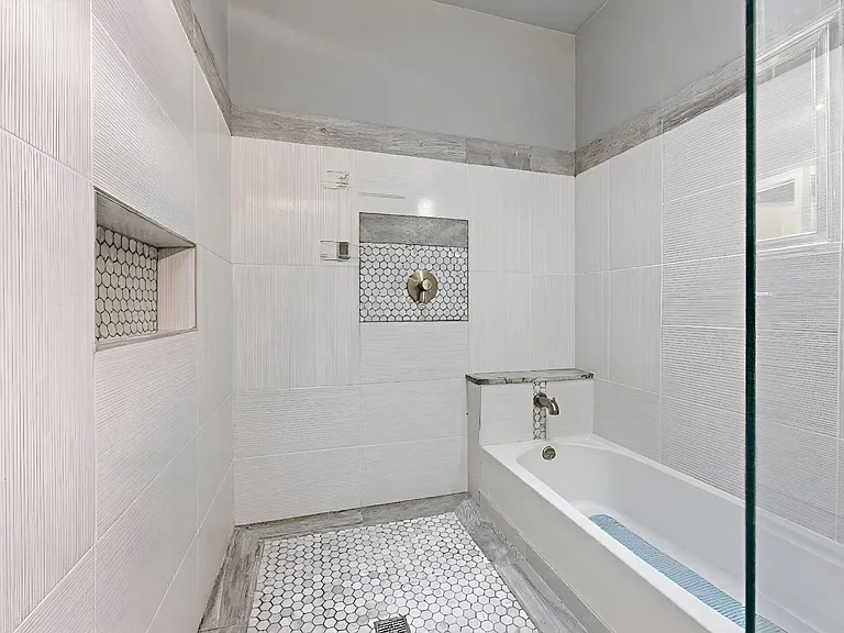 2495 NW 66th Dr — Photo 47