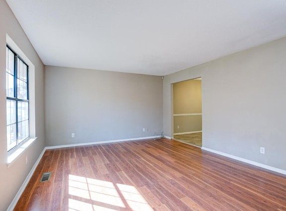 5th image of 8132 Blue Spruce Dr
