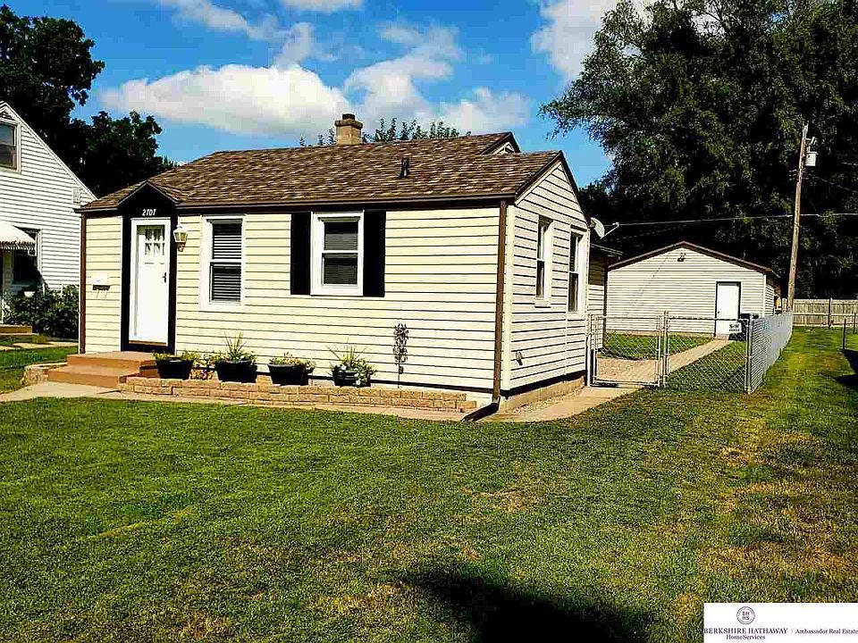 1st image of 2707 Jefferson St