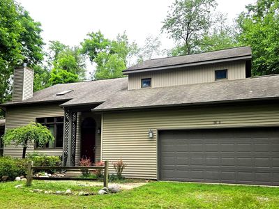 11493 Sumpter Rd, South Lyon, MI, 48178