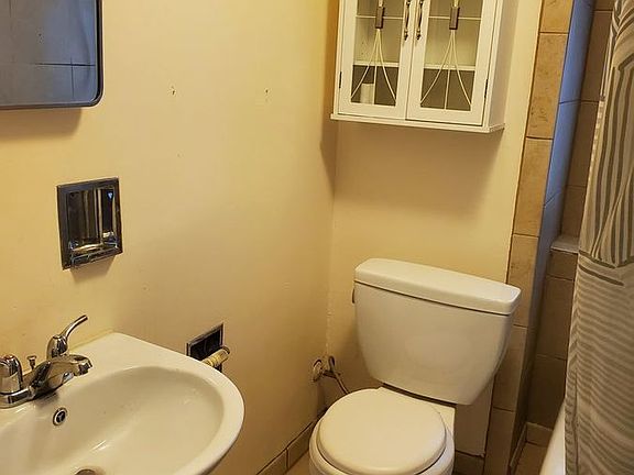 5th image of 1686-1688 N Van Buren St #1688-A