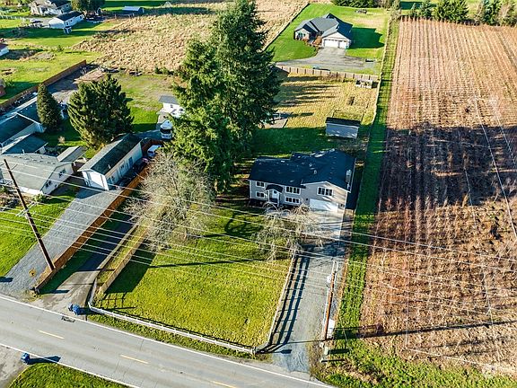 3rd image of 9732 163rd Avenue NE