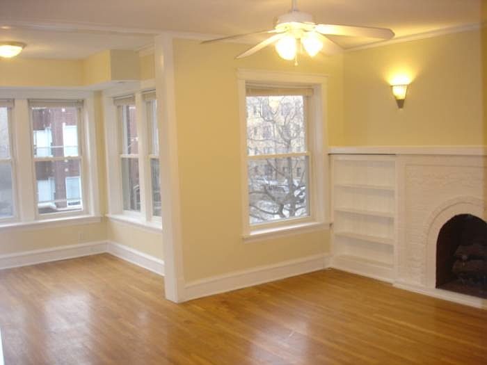 2nd image of 4451 N Albany Ave APT 2