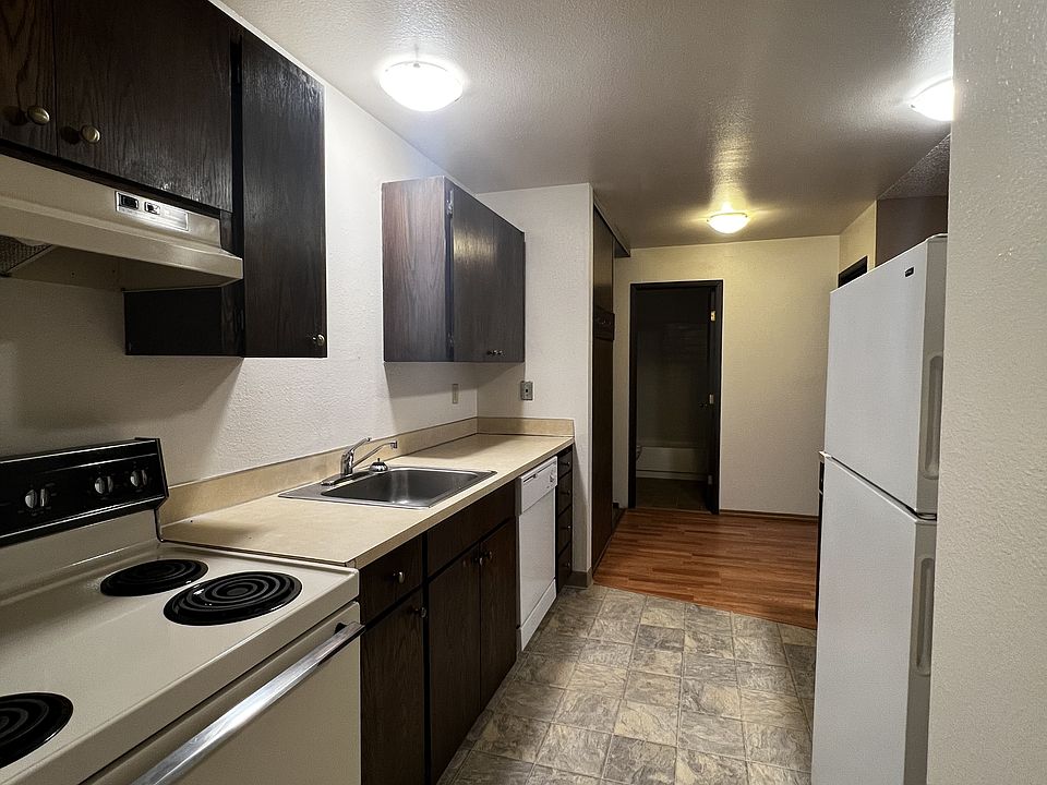 1st image of 465 Fairview Ave SE #16015446