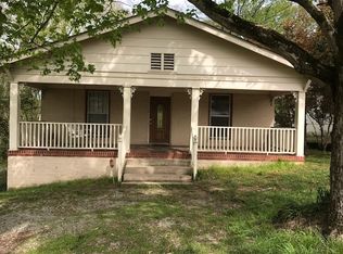 410 Lee Ave, Chickamauga, GA 30707