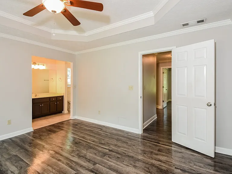 1290 Shamrock Hill Cir — Photo 10