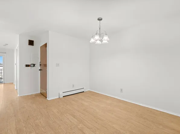 95a Ferry Street image 5 of 13