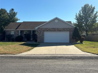 306 Susan Dr, Albers, IL 62215