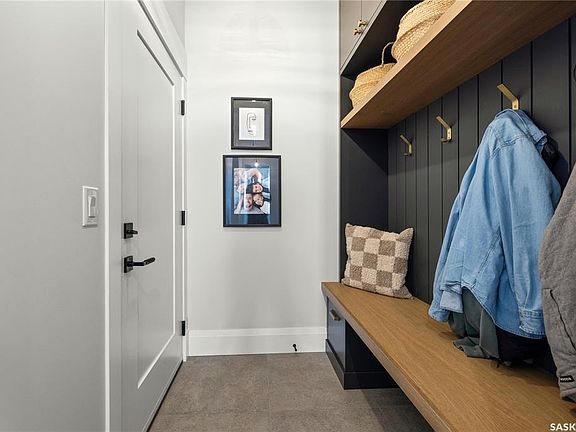 5th image of 4217 Elderberry CRESCENT E