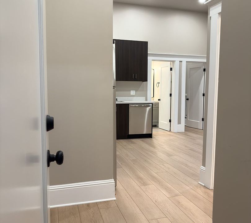 1st image of 1522 Q St APT 4
