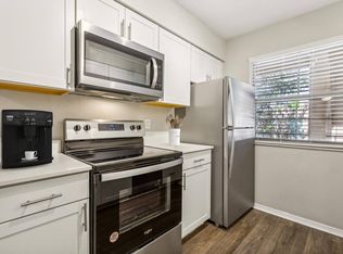 Acacia Gardens, Albuquerque, NM 87111
