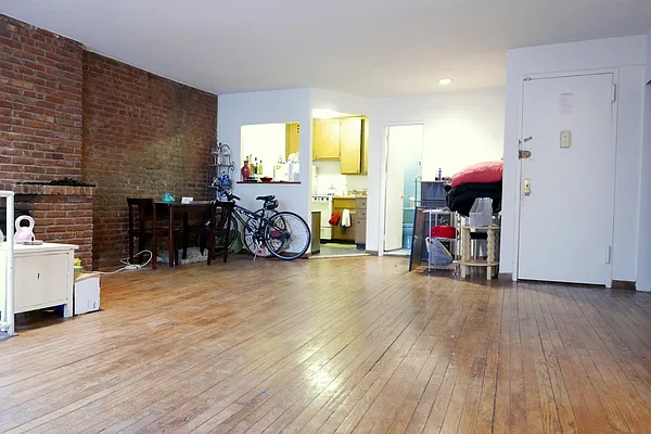 Rented by JK Dansar Corp | media 14