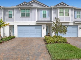 137 SE Birch Terrace, Stuart, FL 34997