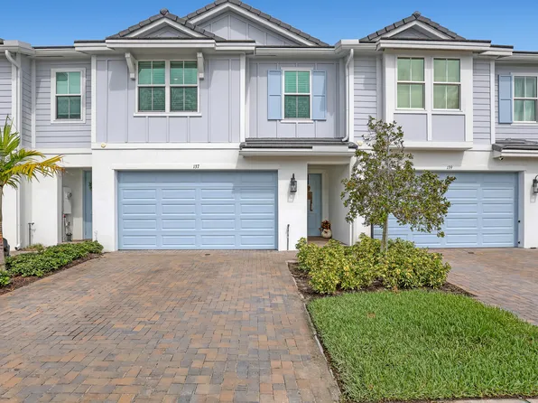 137 SE Birch Terrace, Stuart, FL 34997