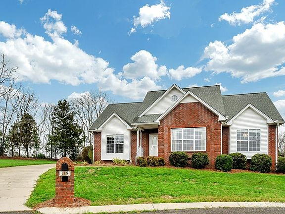 2nd image of 118 Cobblestone Ct