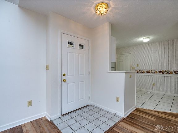 5th image of 2627 Allister Cir