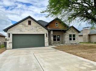144 First Mate St, Mabank, TX 75156