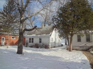 2227 Middleton Beach Rd, Middleton, WI 53562