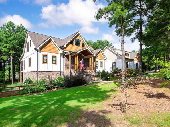 365 Lookout View Dr, Jasper, TN 37347