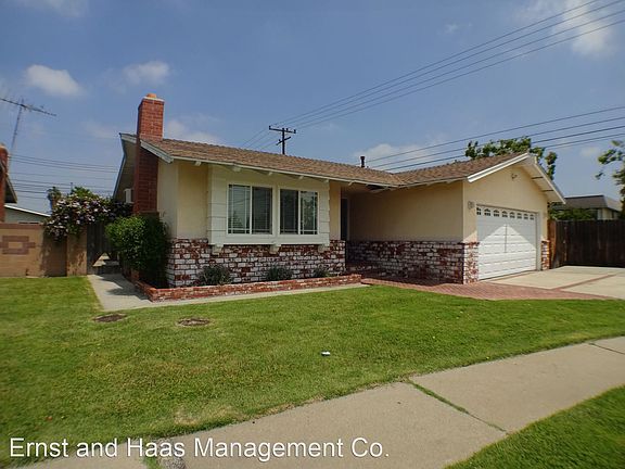 2nd image of 8391 E Blithedale St