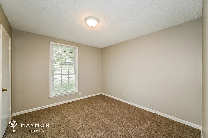 632 Cedarmont Dr — Photo 12