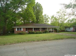 326 Howell Cir, Gadsden, AL 35904