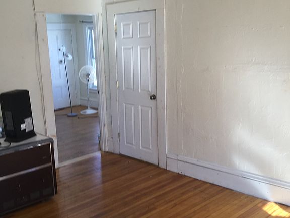 3rd image of 111 Myrtle Avenue # Fl 2nd