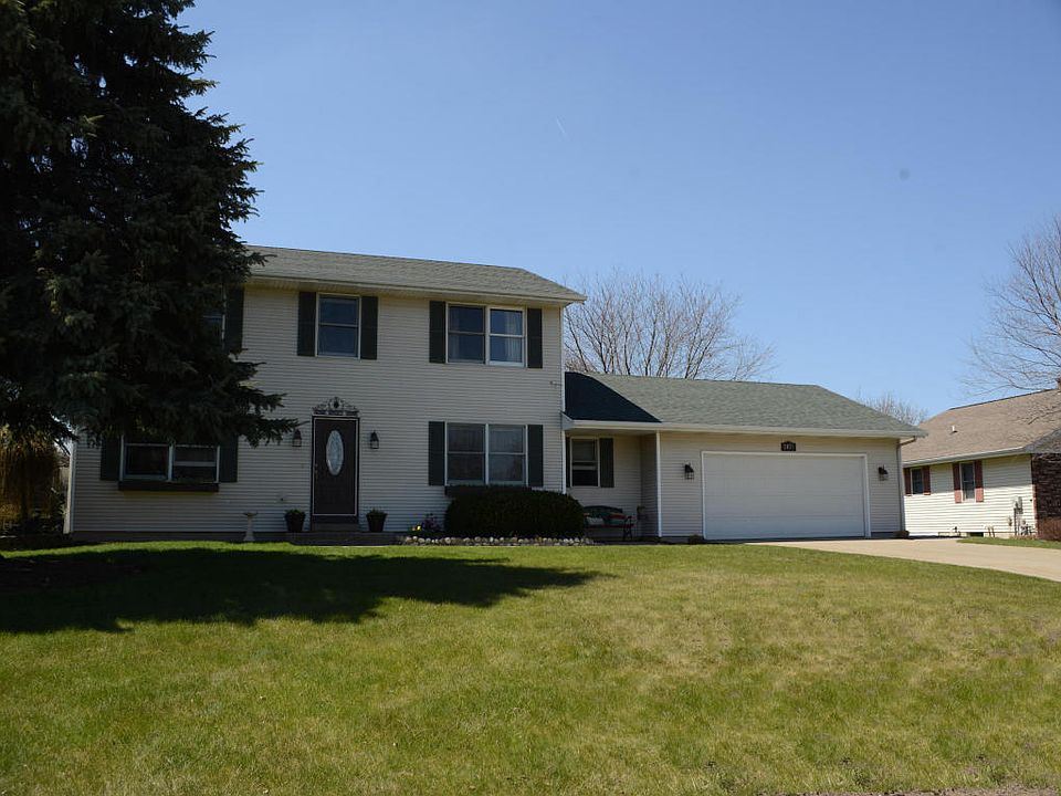 1st image of 2475 Meadow Dr