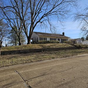 611 Holly Ave, South Pittsburg, TN, 37380