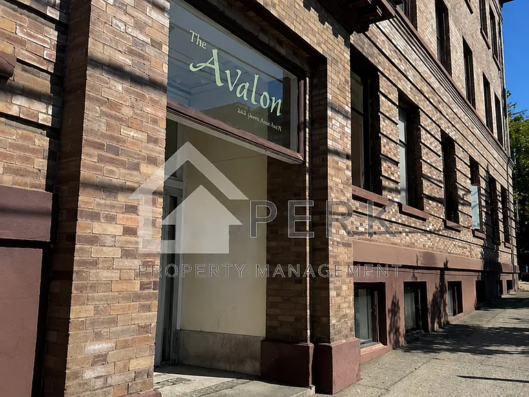 22 John St #10 — Photo 12