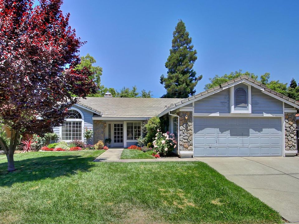 2nd image of 4601 Silvies Way