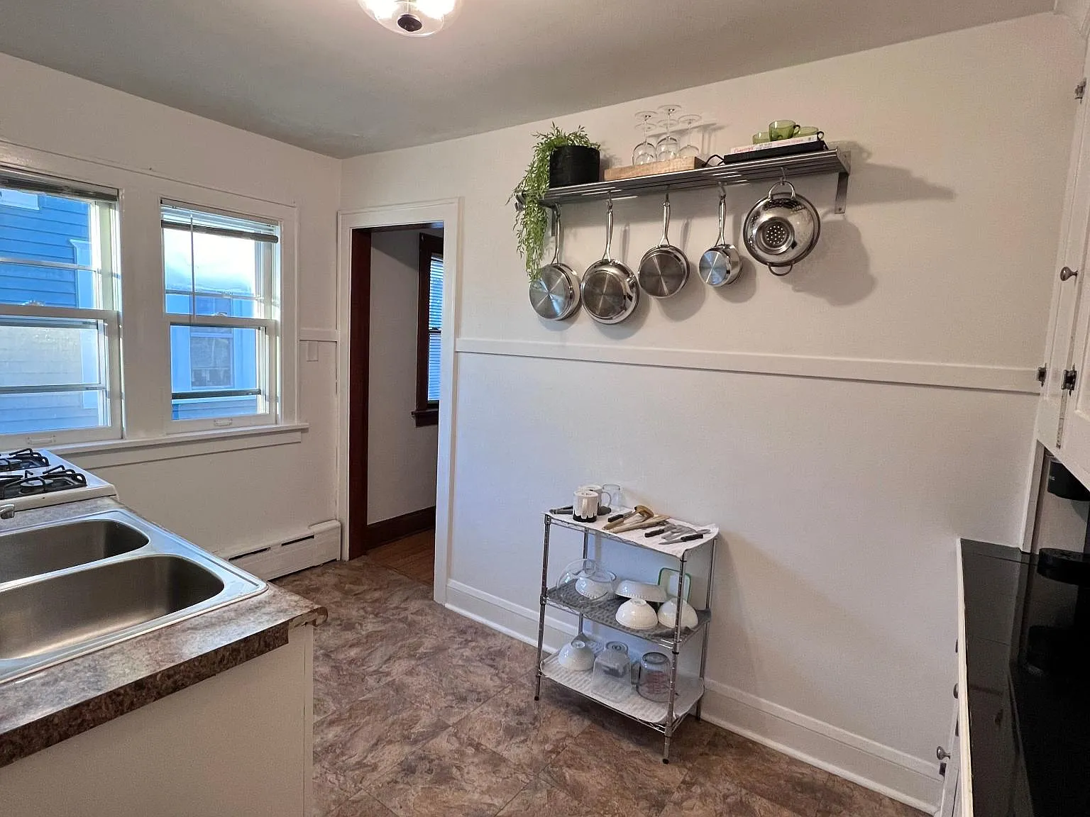 1 bed, 750 sqft, $1,500 — Photo 4