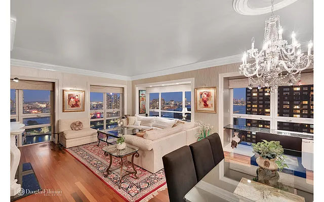 Sold by Douglas Elliman | media 21