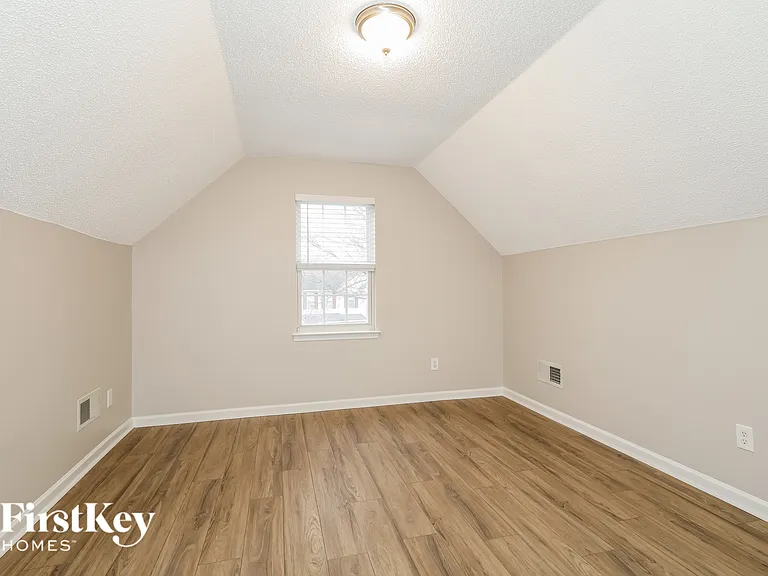 13333 Woodland Farm Dr — Photo 7