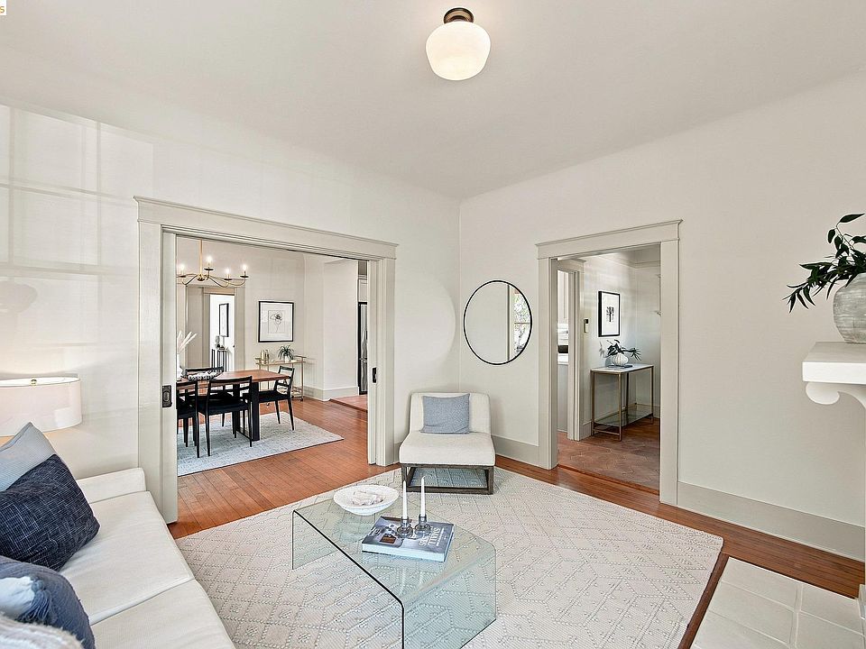 1st image of 1021 E 23rd St