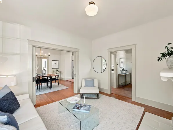 1021 E 23rd St, Oakland, CA 94606